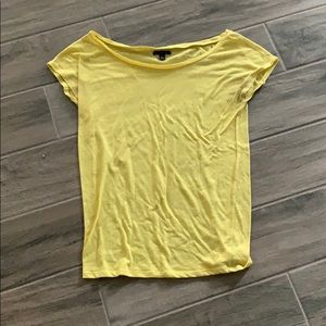 American Eagle outfitters yellow t-shirt